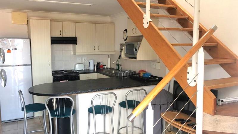 To Let 2 Bedroom Property for Rent in Fish Hoek Western Cape